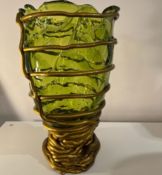 Vaso Gaetano-Pesce Pompitu-II L Verde-Oro in resina morbida
